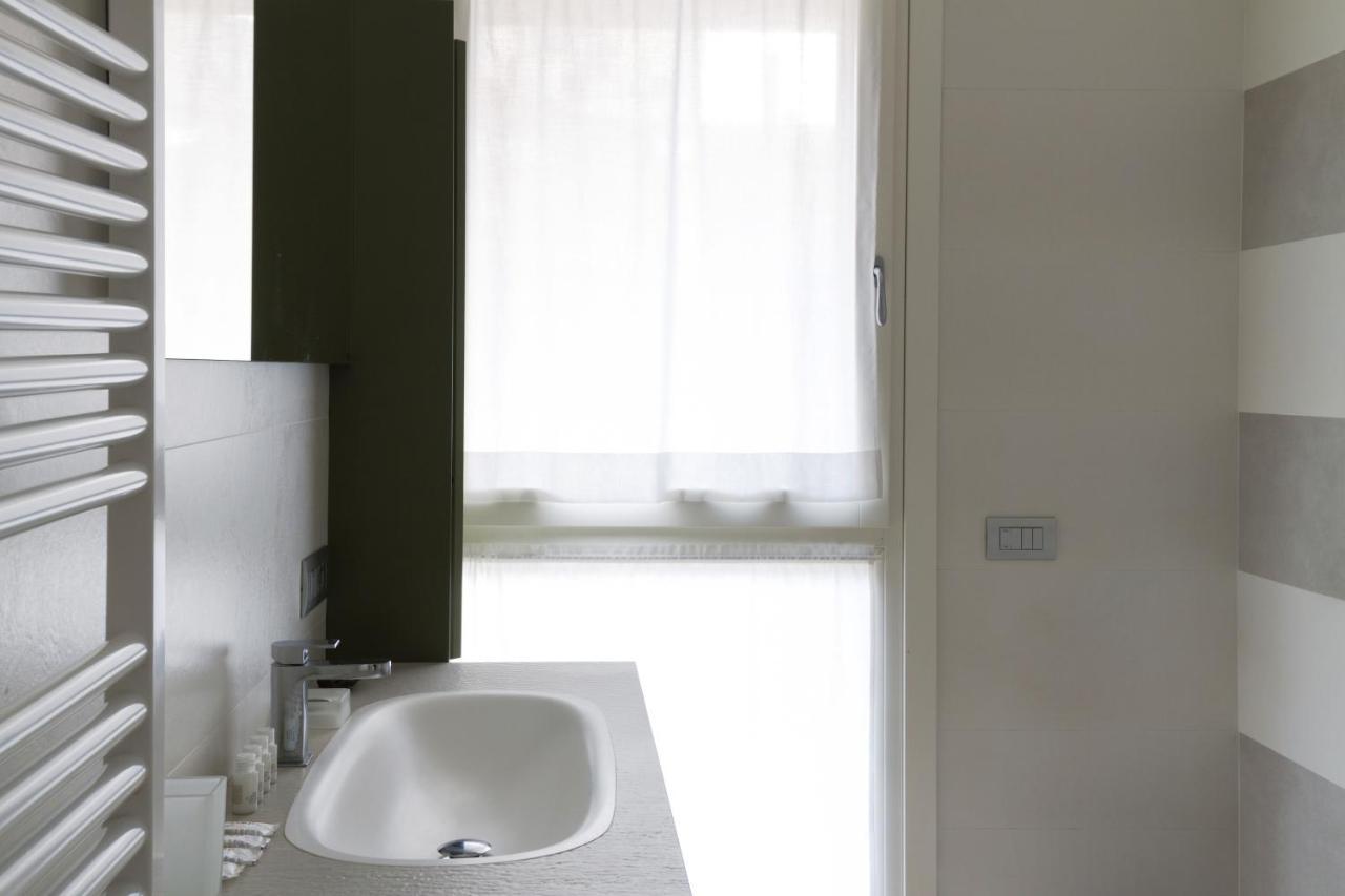 מילאנו Joivy Stylish 1-Bedroom Flat מראה חיצוני תמונה