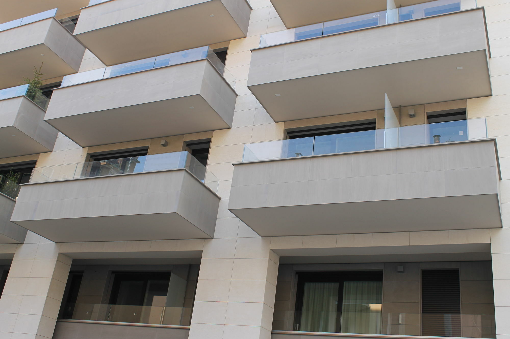 מילאנו Joivy Stylish 1-Bedroom Flat מראה חיצוני תמונה